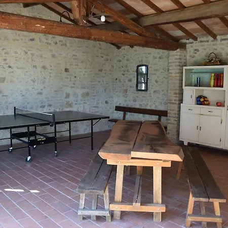 Le Ghiandaie Farmház Fabro
